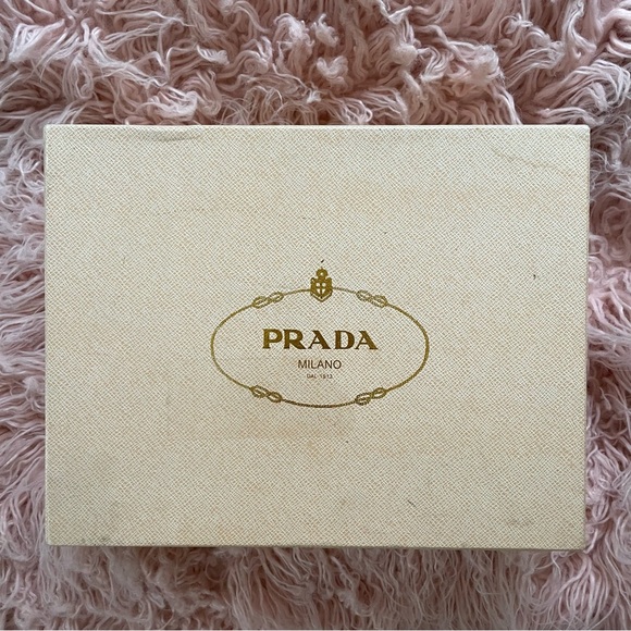 💯 PRADA Black Patent Leather Loafers Size 38 - Picture 9 of 14